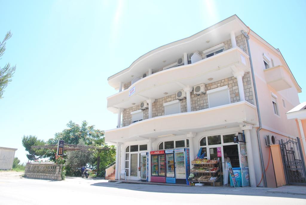 Sun Apartments Ulcinj Exterior photo